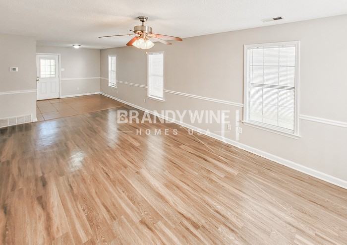 8042 Port Douglas Drive - Photo 4 of 18