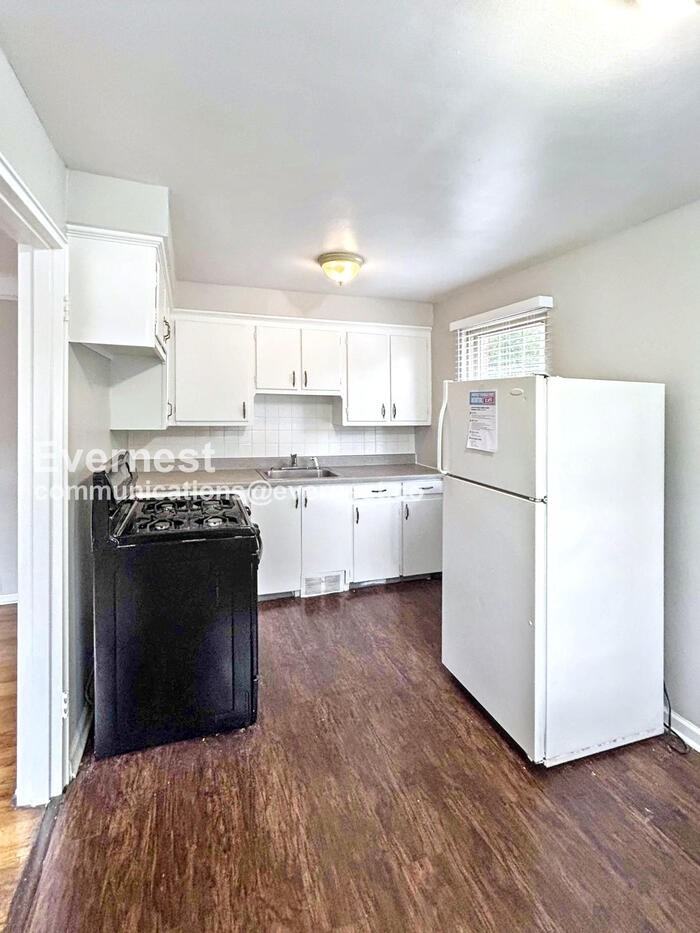 3866 Woodridge Road #6 - Photo 2 of 14