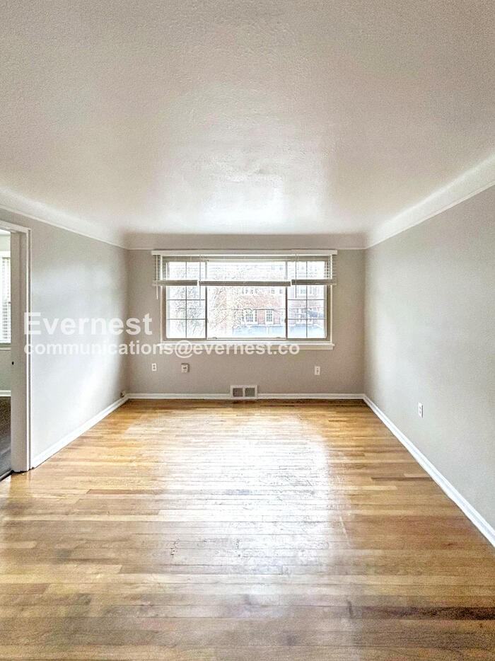 3866 Woodridge Road #6 - Photo 3 of 14