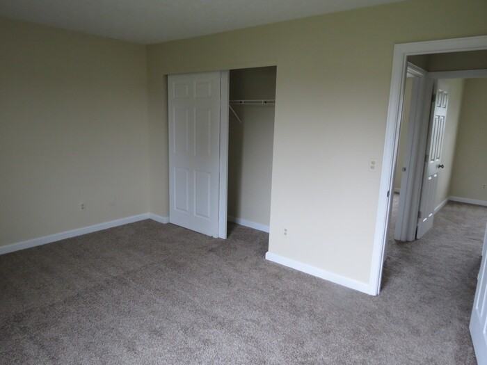 35 Ashton Drive - Photo 6 of 20