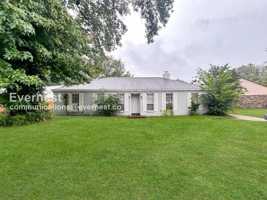 featured image of 3129 Domar St