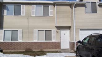 558 N Redwood Rd #4-2 - Photo 1 of 1