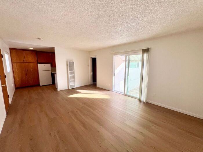 1648 Diamond St #1648 - Photo 2 of 13