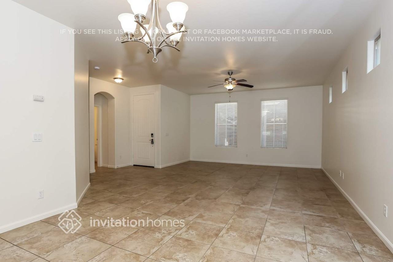 1391 S Ponderosa Dr - Photo 5 of 18