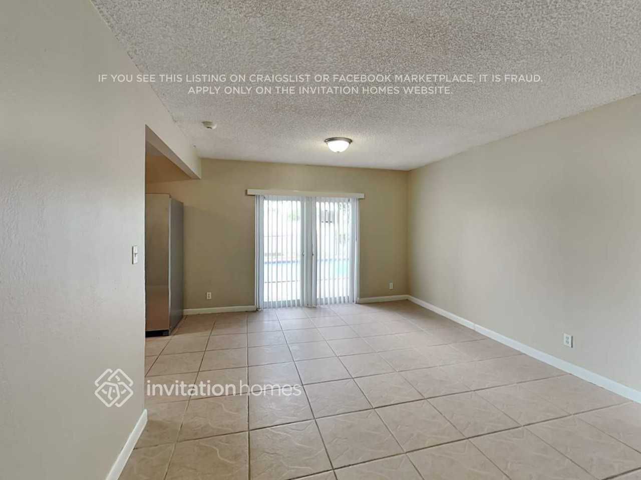 328 Southwest 80th Terrace - Photo 4 of 18