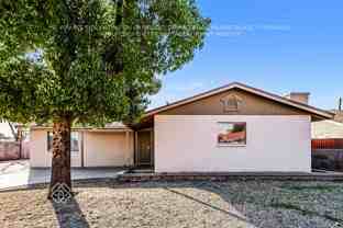 6921 W Hazelwood St - Photo 1 of 1