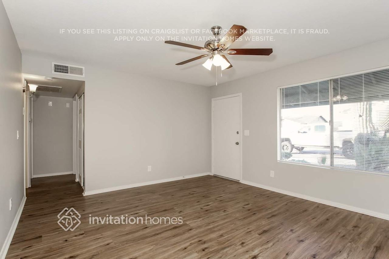 5235 West Lupine Avenue - Photo 2 of 15