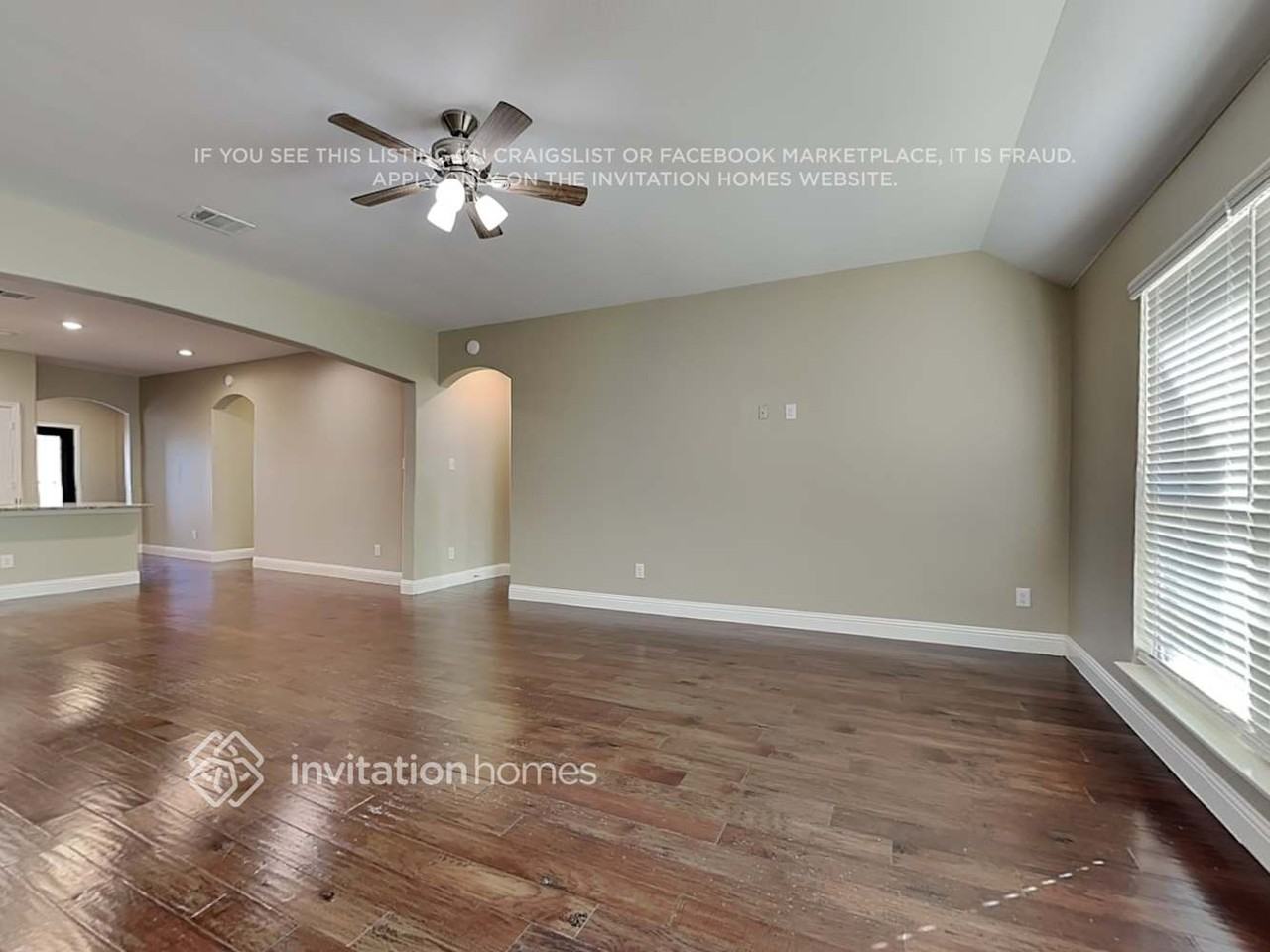 141 Pleasant Hill Ln - Photo 4 of 19