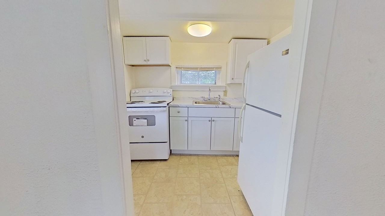 28A W Maple St - Photo 6 of 8