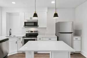 featured image of 259 W 9 Mile Rd #302