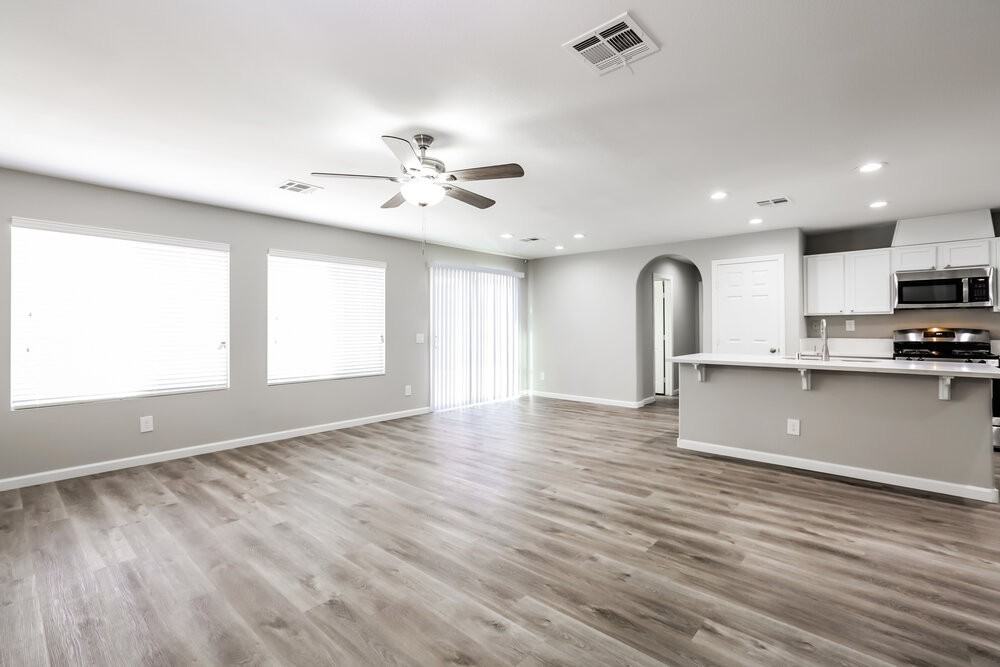 5213 Chino Heights St - Photo 4 of 17