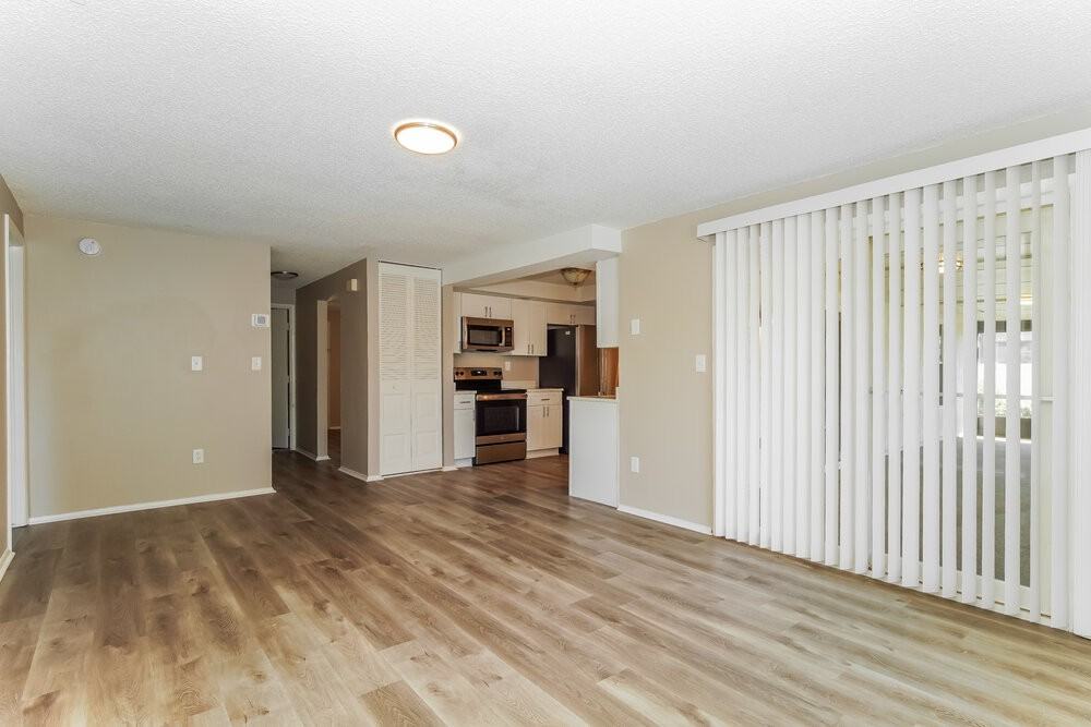 1175 Lambert Lane - Photo 4 of 16