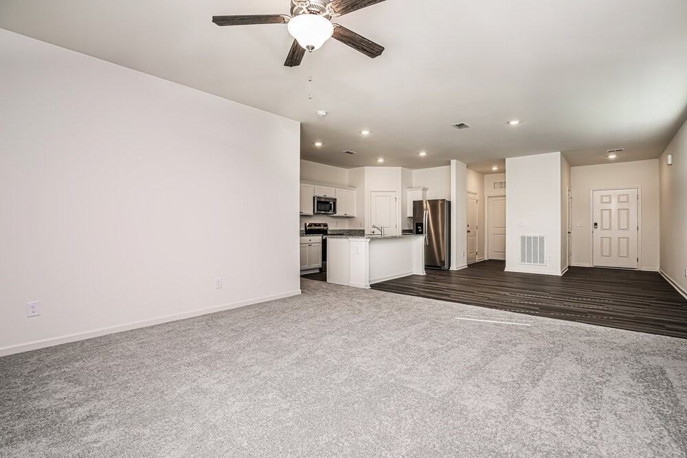 753 Shepard Rock Drive - Photo 4 of 16