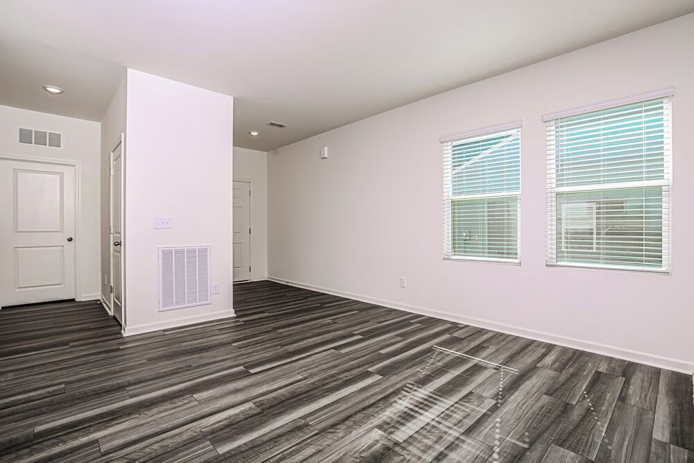 753 Shepard Rock Drive - Photo 5 of 16