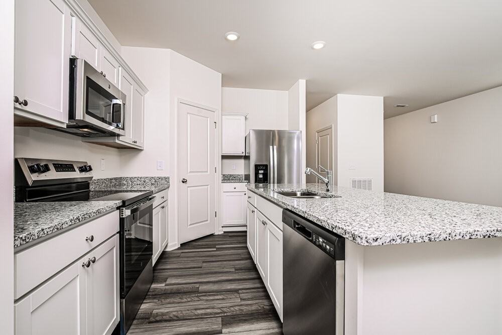 753 Shepard Rock Drive - Photo 6 of 16