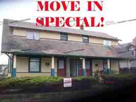 featured image of 309 E Pine St