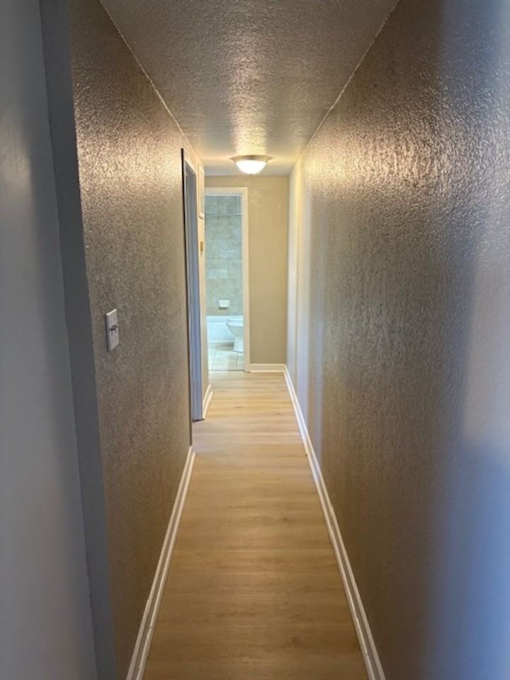 Dwell In The Vibe - Photo 4 of 12