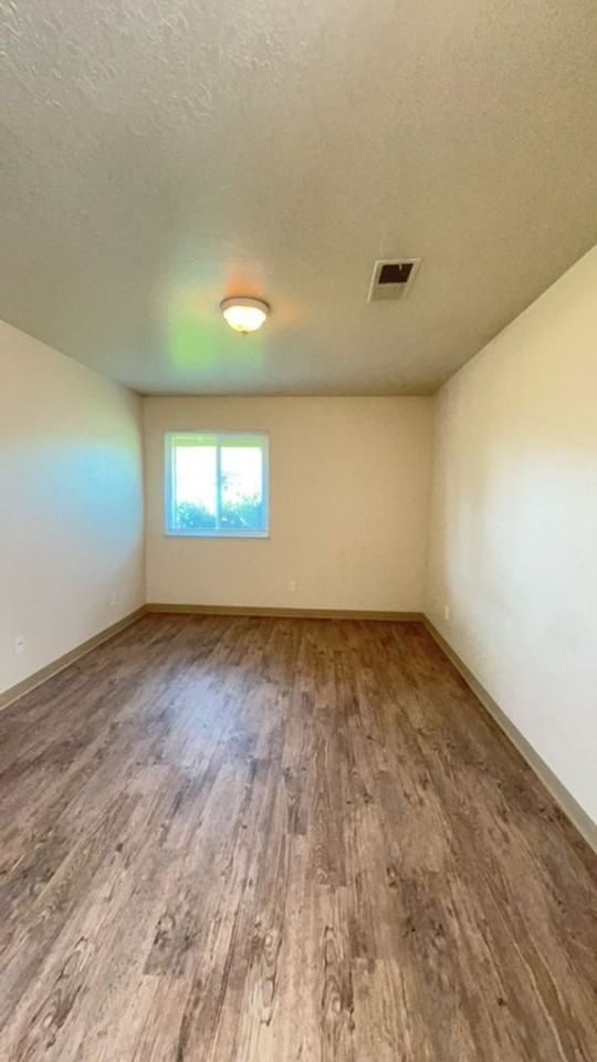 2350 Pinedale Ave #1 - Photo 6 of 10