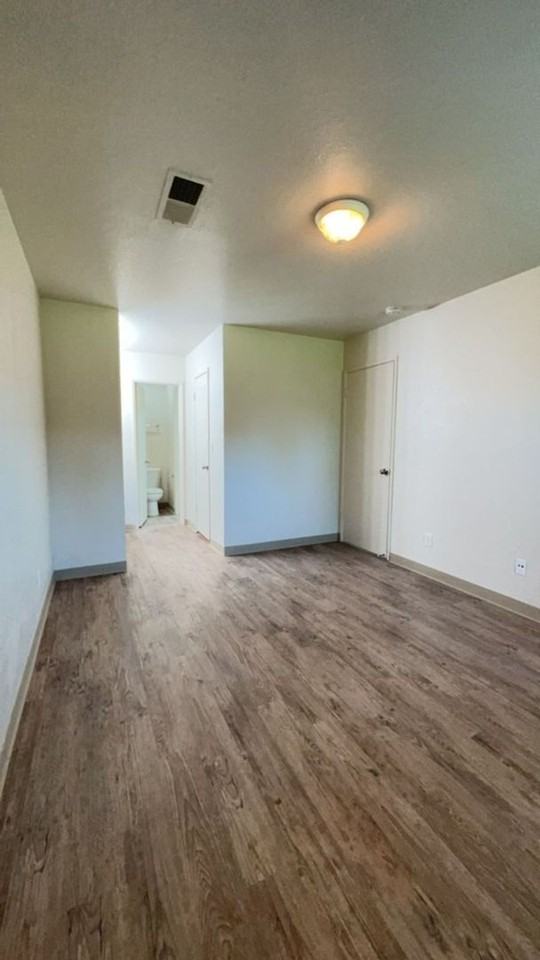 2350 Pinedale Ave #1 - Photo 7 of 10