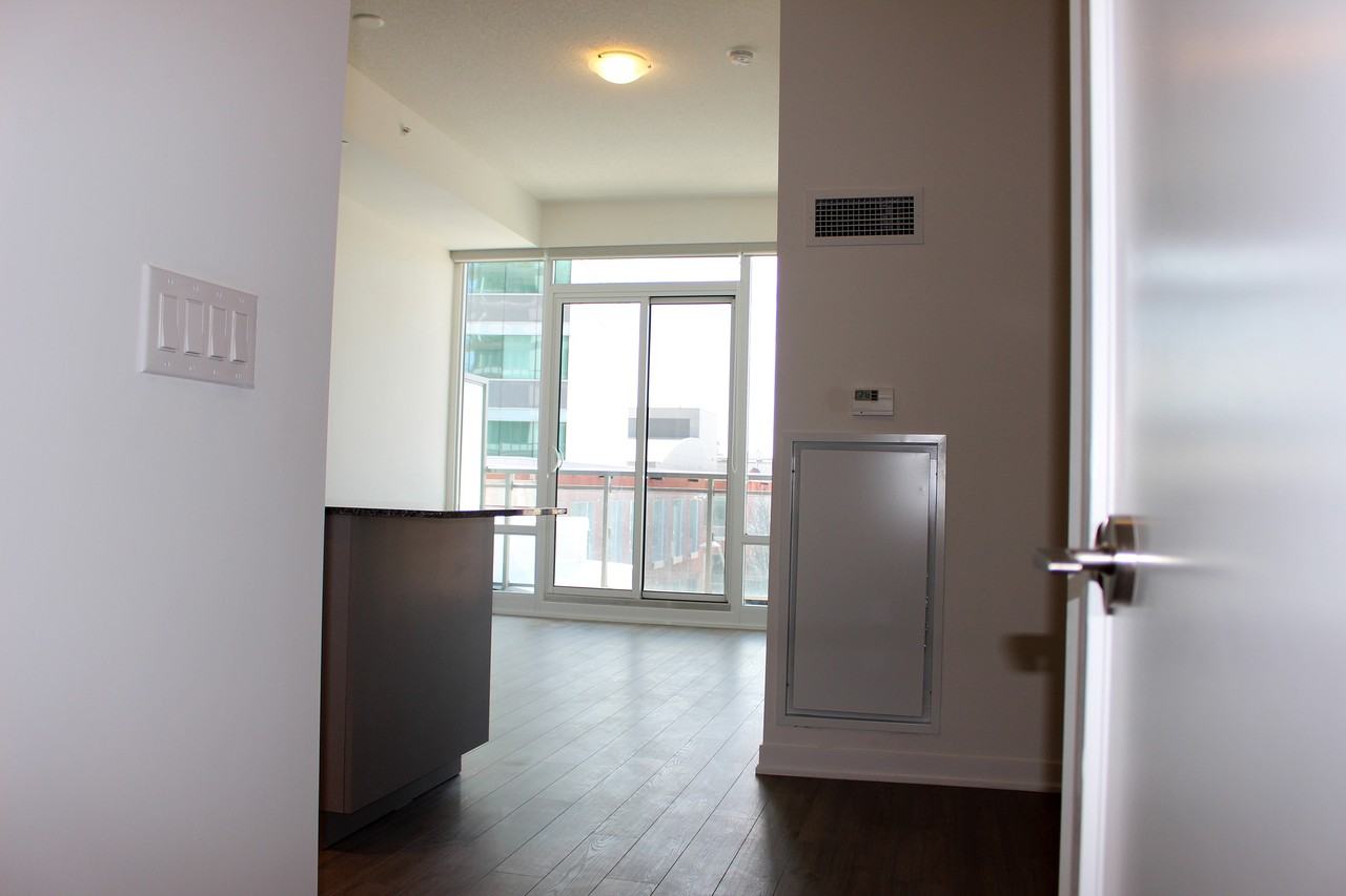 85 Duke St W #301 - Photo 4 of 13