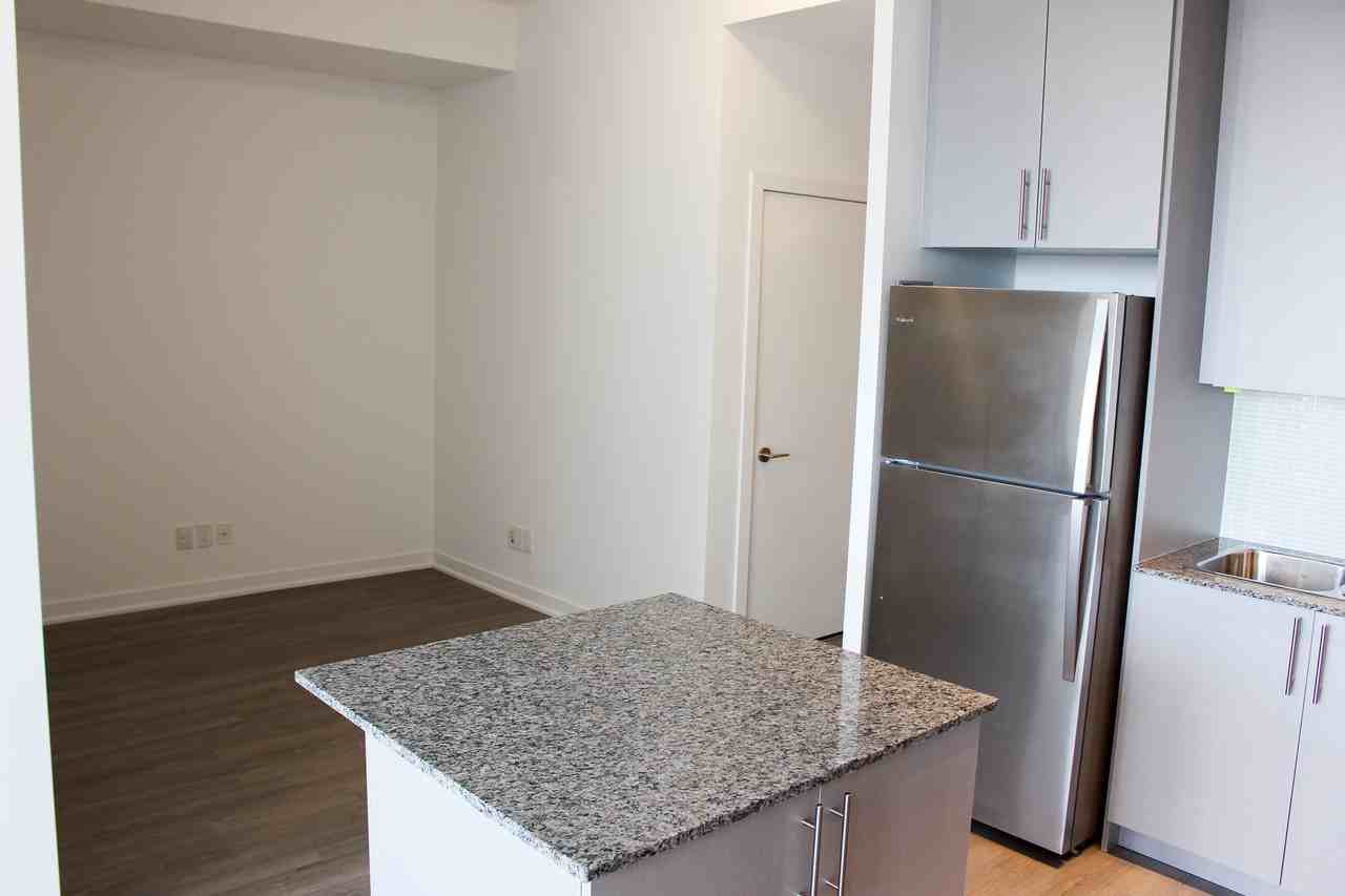 85 Duke St W #301 - Photo 6 of 13