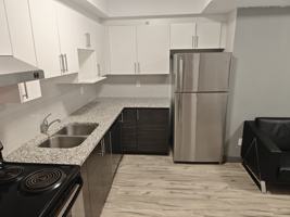 featured image of 258A 258a Sunview St #175