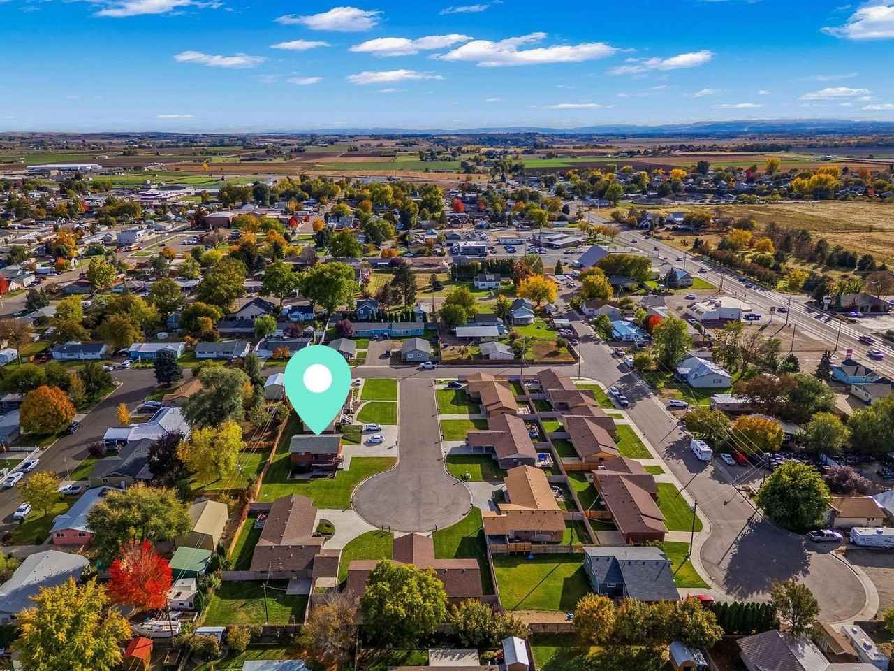 210 North Park Avenue - Photo 2 of 18