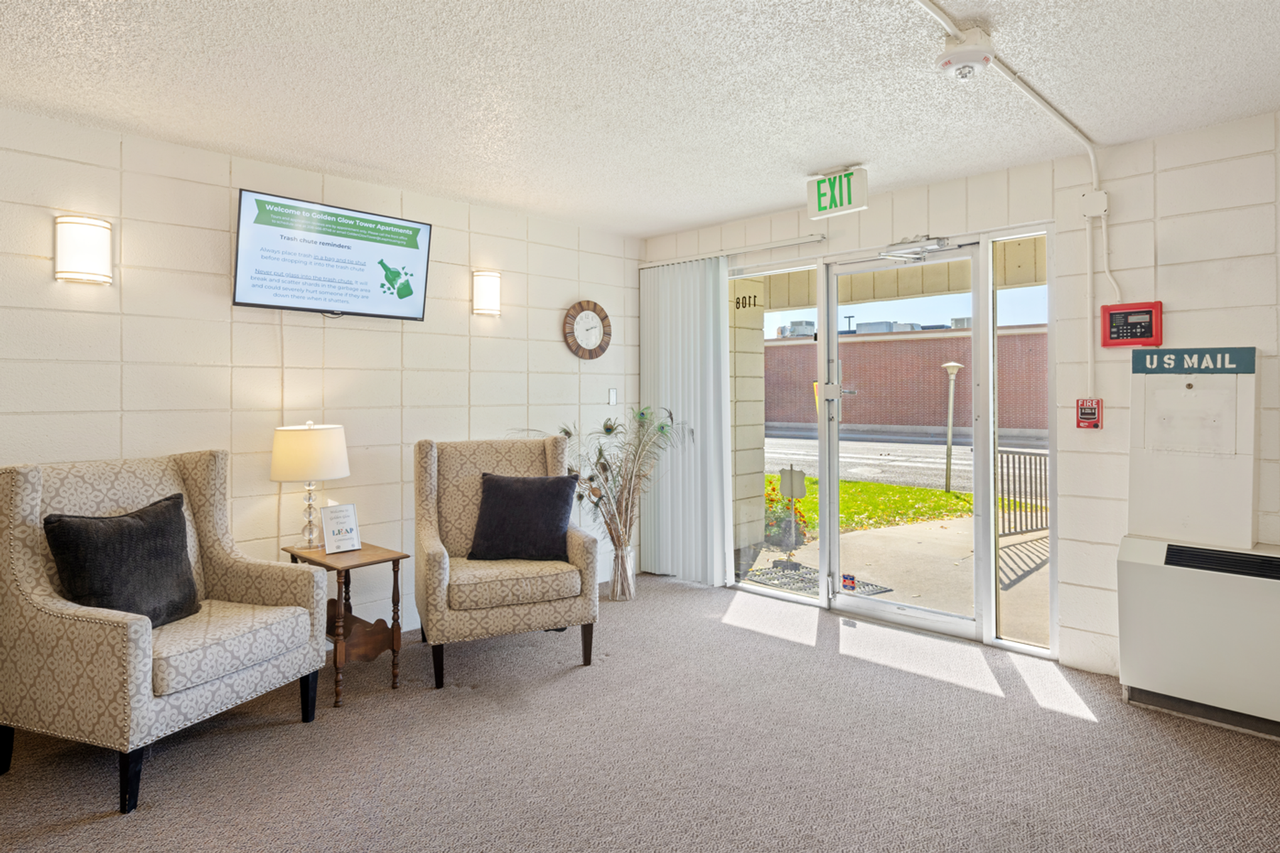 1108 7th Street South - Photo 3 of 50