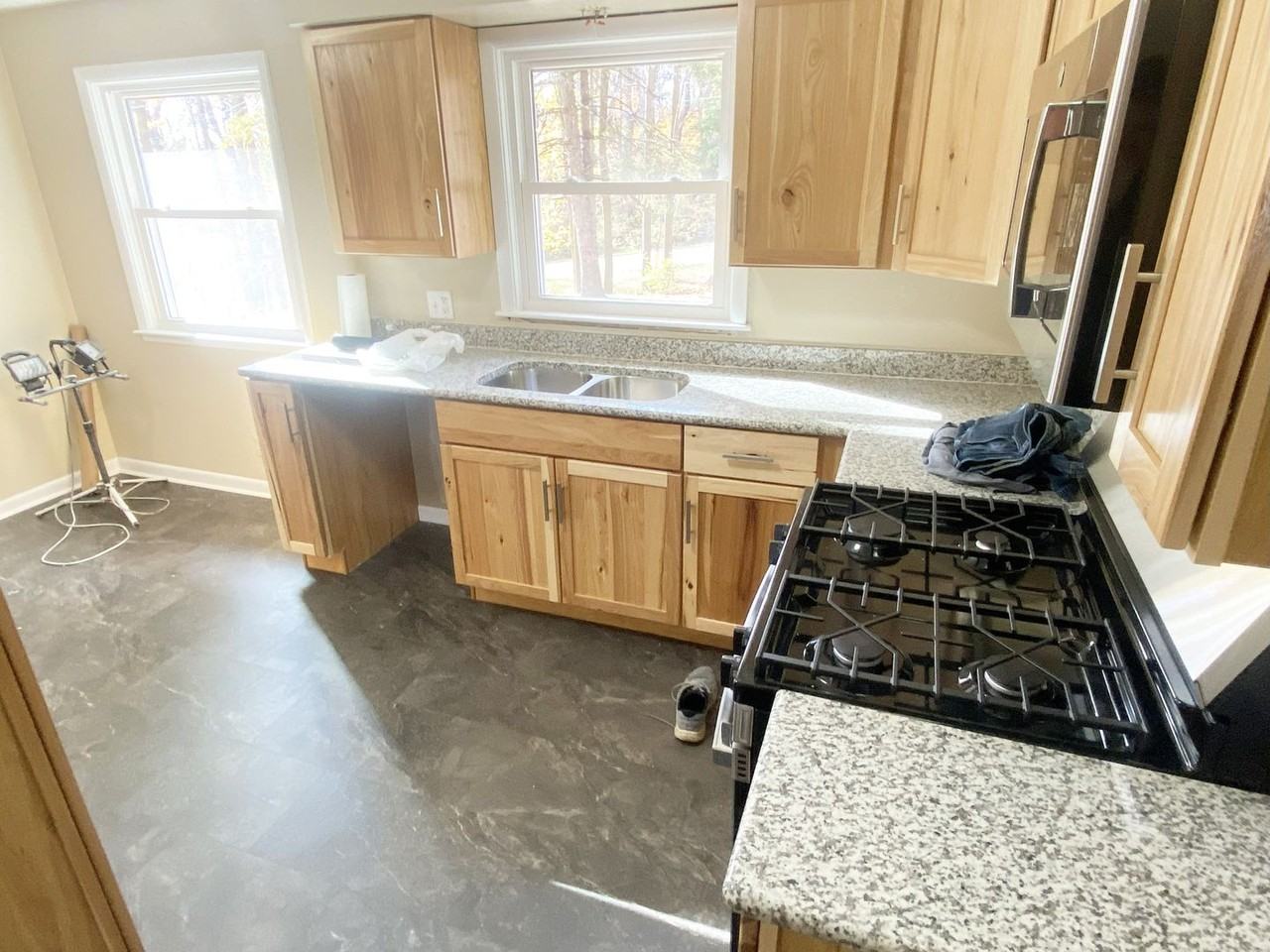 711 N 29th Ave - Photo 7 of 24