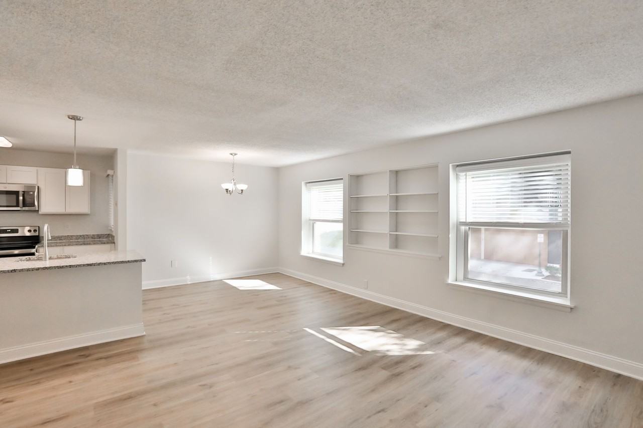 Spring Valley Apartments - Photo 7 of 19