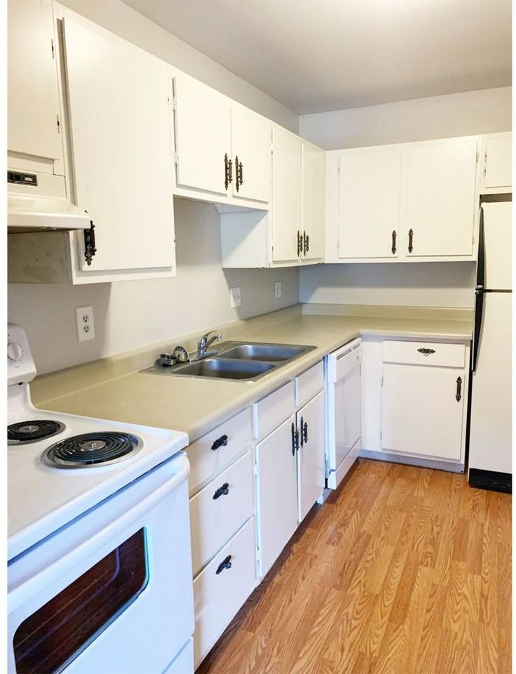 Spyglass - Photo 3 of 10