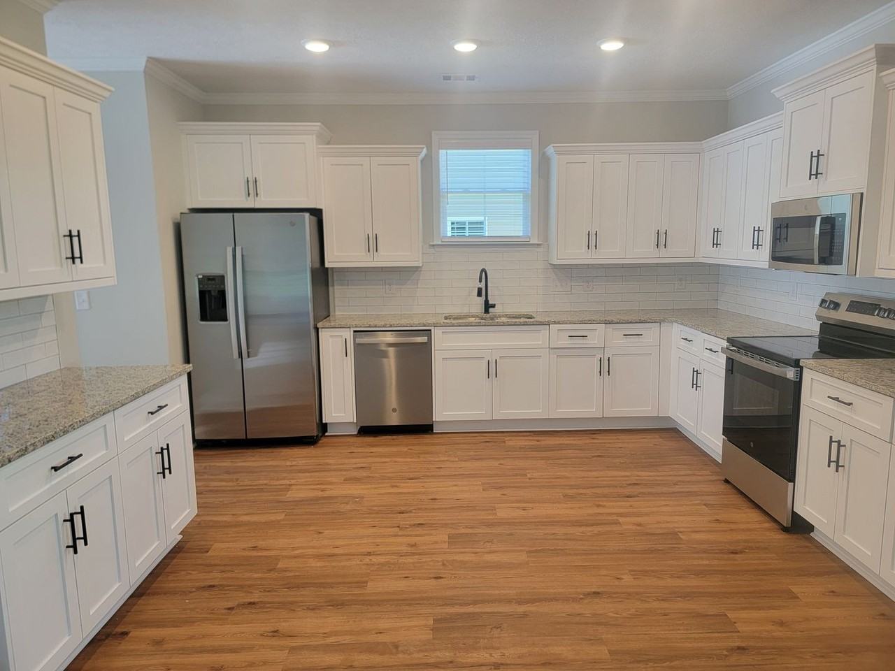 1554 Baldwin Lakes Drive - Photo 6 of 30