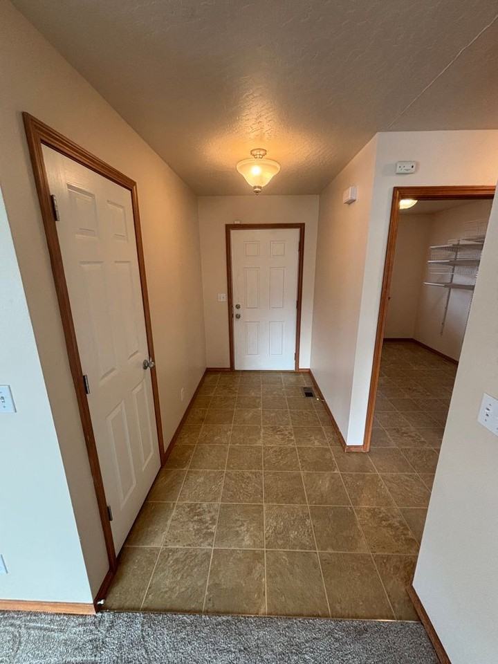 4258 Wirth Dr - Photo 2 of 37