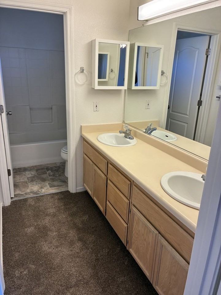 315 North Cottonwood Street #20 - Photo 6 of 7