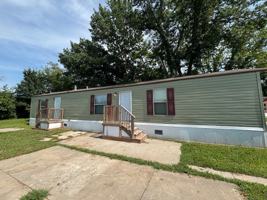 featured image of 195 Ne Coachlight Dr