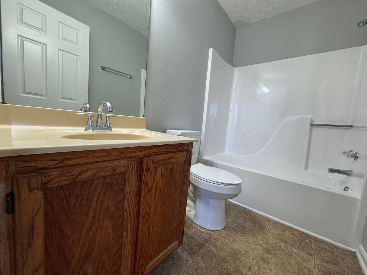 Westen Apartments - Photo 7 of 10