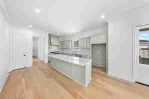 featured image of 7644 Jeter Dr