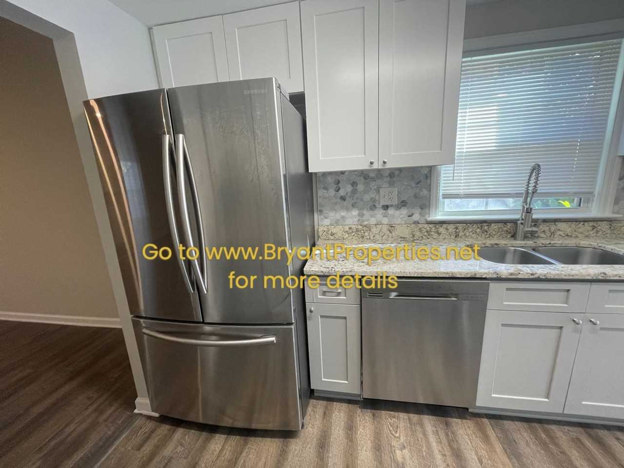 1023 Pleasant View Drive - Photo 6 of 25