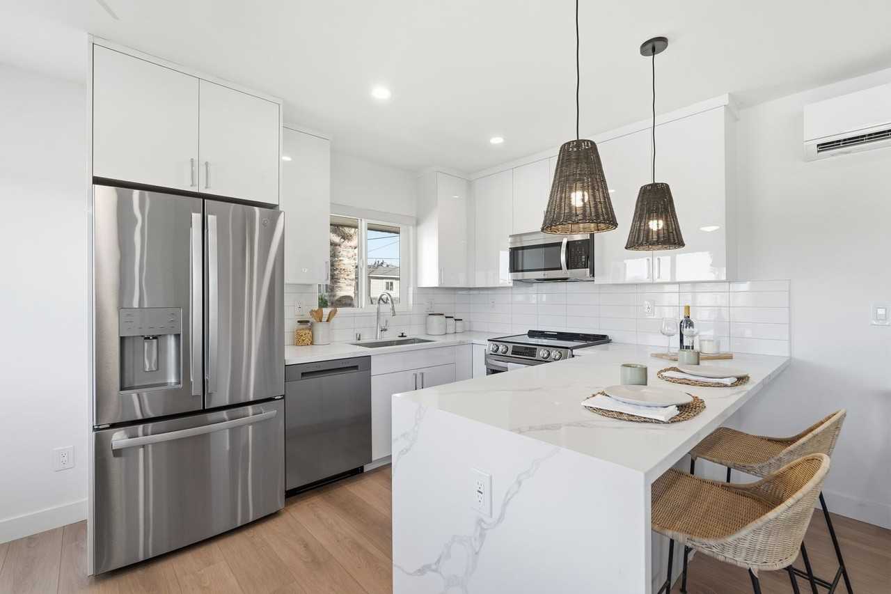 1620 E Maple, LLC - Photo 6 of 45