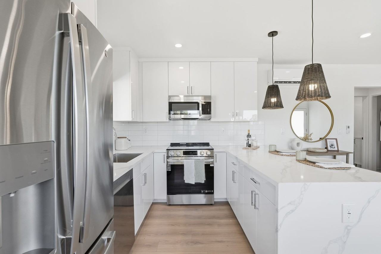 1620 E Maple, LLC - Photo 7 of 45