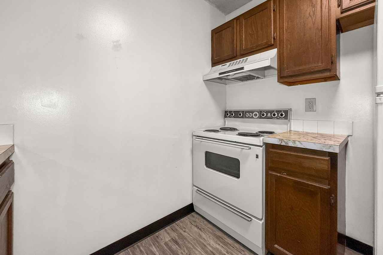 612 S 16th St (Pheasant Run) - Photo 6 of 13