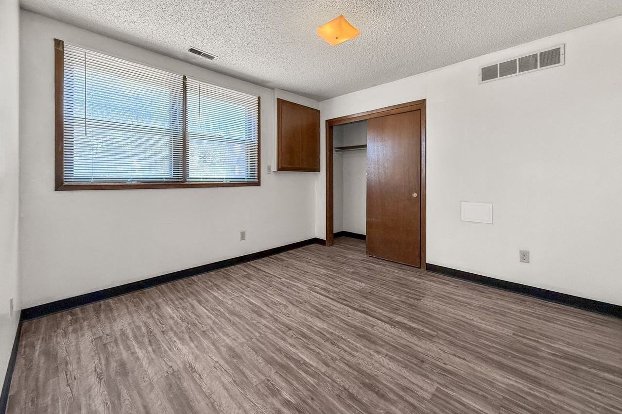 612 S 16th St (Pheasant Run) - Photo 7 of 13