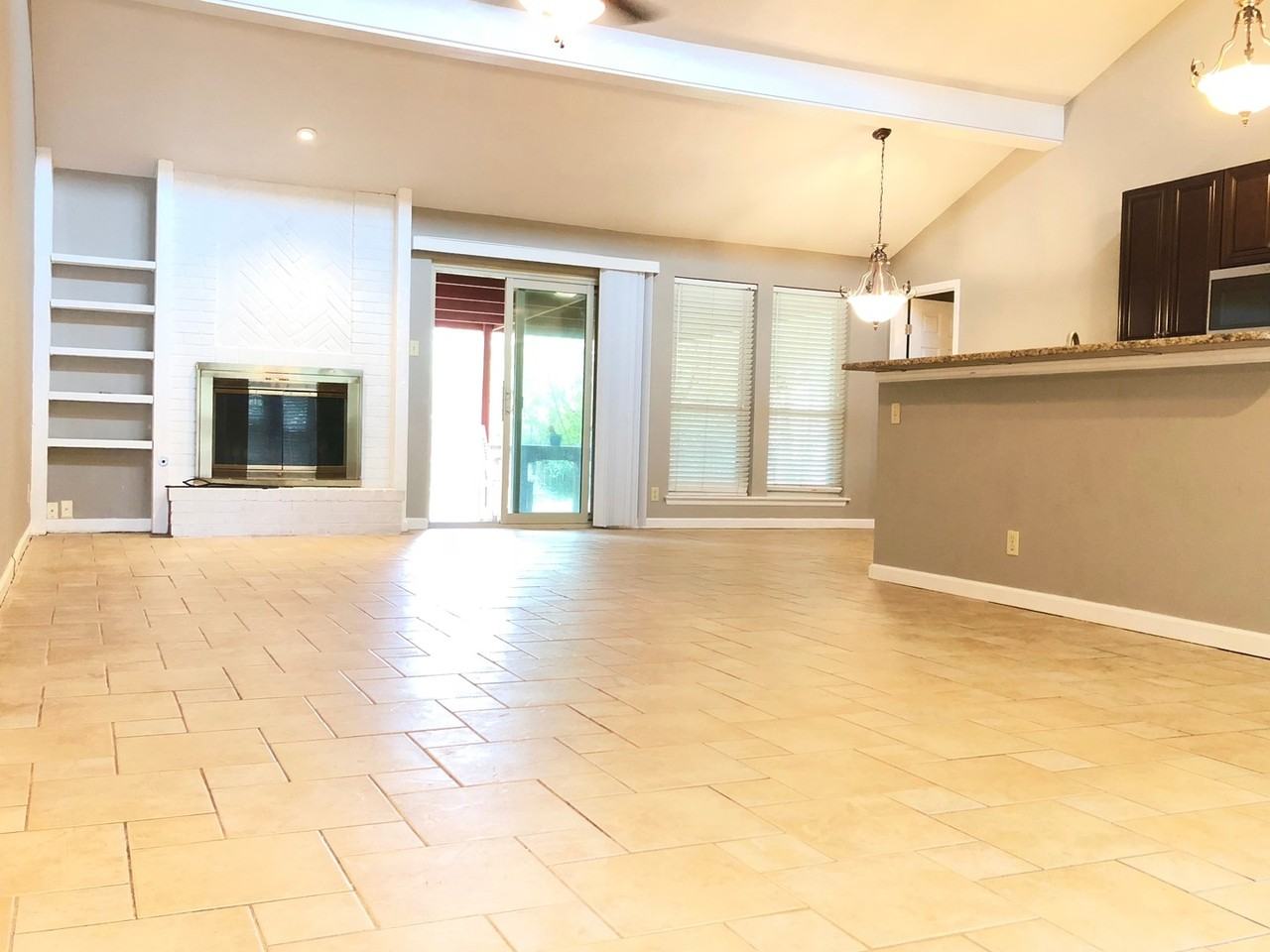 4910 Babson St - Photo 3 of 18