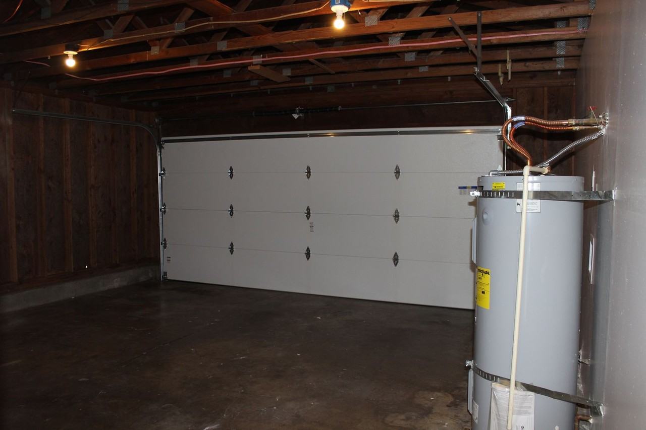 1753 Ne 17th Ave - Photo 4 of 20