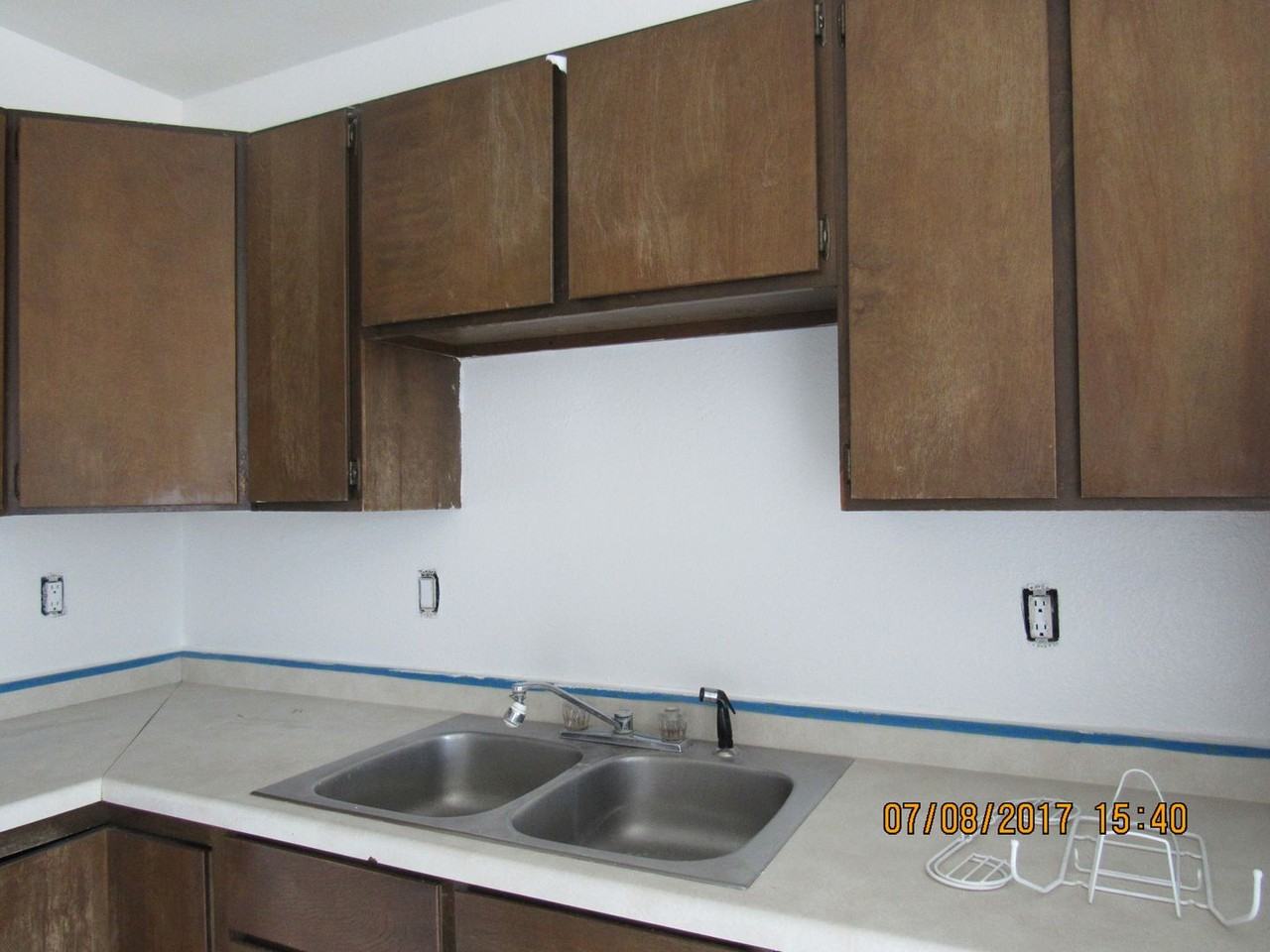 688 Clarkson Ave - Photo 3 of 9