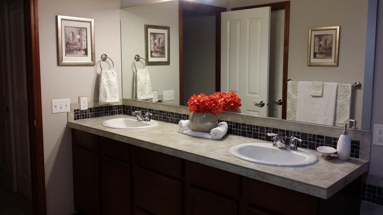 21227 35th Ave Se - Photo 2 of 17