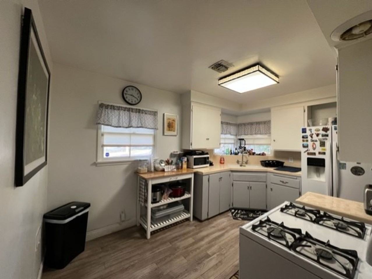 5172 Wroxton Drive - Photo 2 of 39