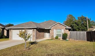 11629 Sw 8th Cir - Photo 1 of 1