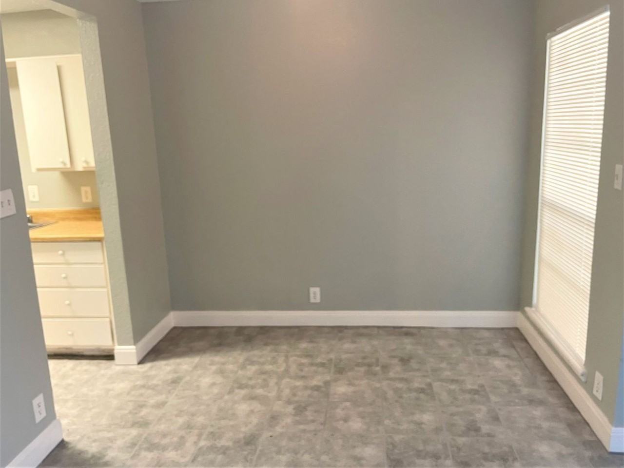 Oak Terrace Apartments - Photo 3 of 14