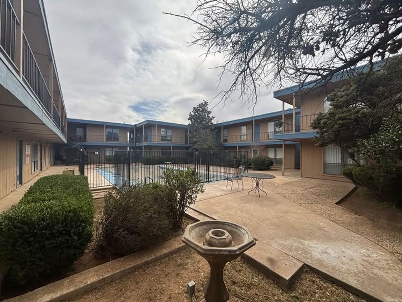 Oak Terrace Apartments - Photo 5 of 14